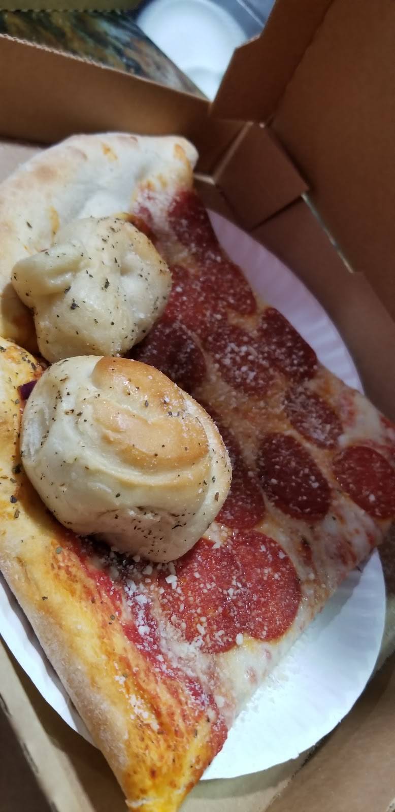 Gittos Pizza | restaurant | 120 S Orange Ave, Orlando, FL 32801, USA | 4072038889 OR +1 407-203-8889