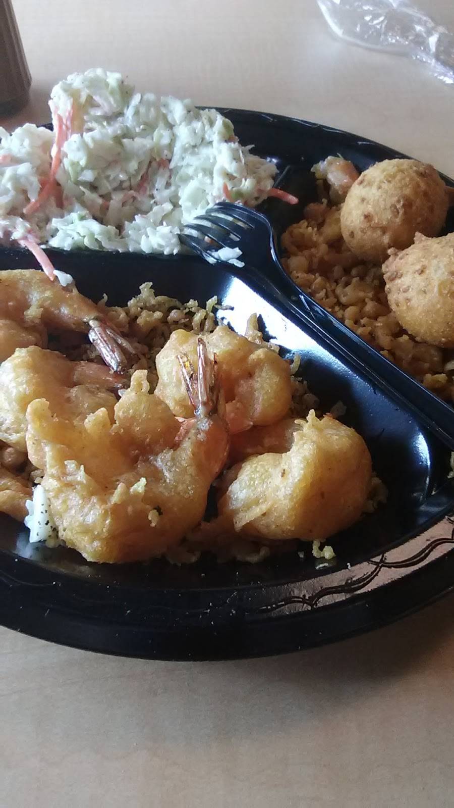 Long John Silvers | restaurant | 740 E Lewis and Clark Pkwy, Clarksville, IN 47129, USA | 8122831179 OR +1 812-283-1179