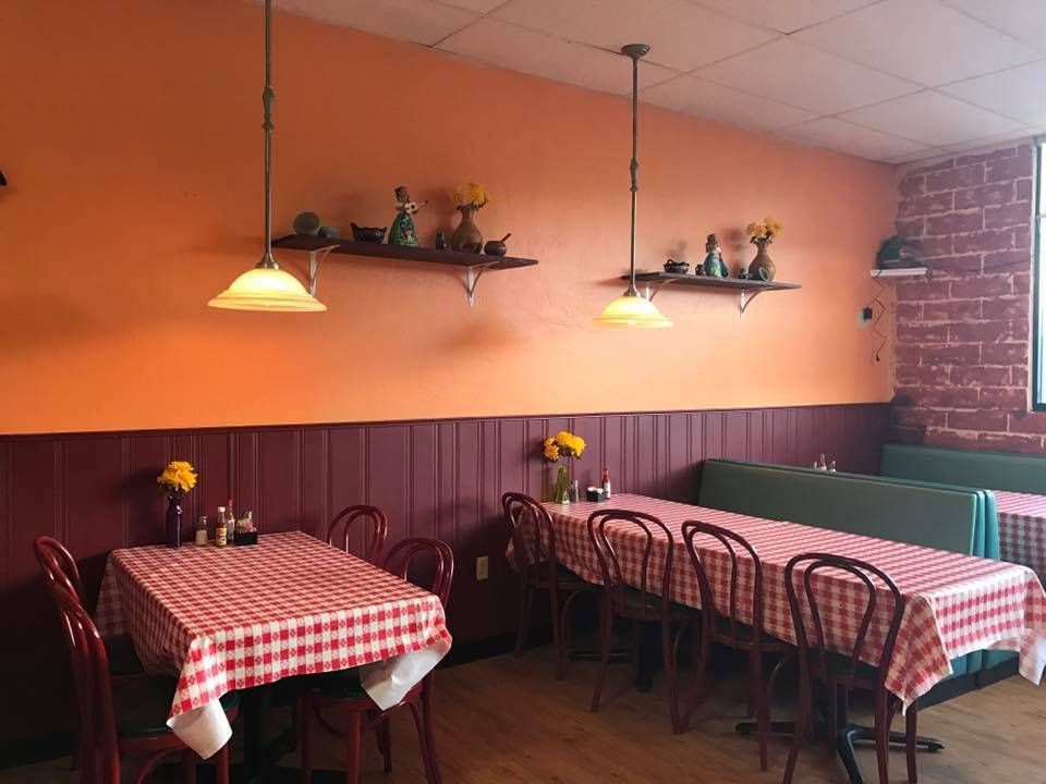 Mayas Authentic Mexican Food | restaurant | 716 Freeman Ln suite f, Grass Valley, CA 95949, USA | 5304777289 OR +1 530-477-7289