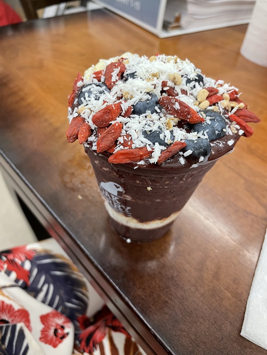 Oakberry Açaí Bowls & Smoothies | Biltmore Phoenix | restaurant | 2502 E Camelback Rd #103, Phoenix, AZ 85016, USA | 6029552315 OR +1 602-955-2315