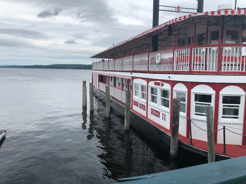 T.P.s Top Dogs | meal takeaway | US-302, Naples, ME 04055, USA | 2078150843 OR +1 207-815-0843