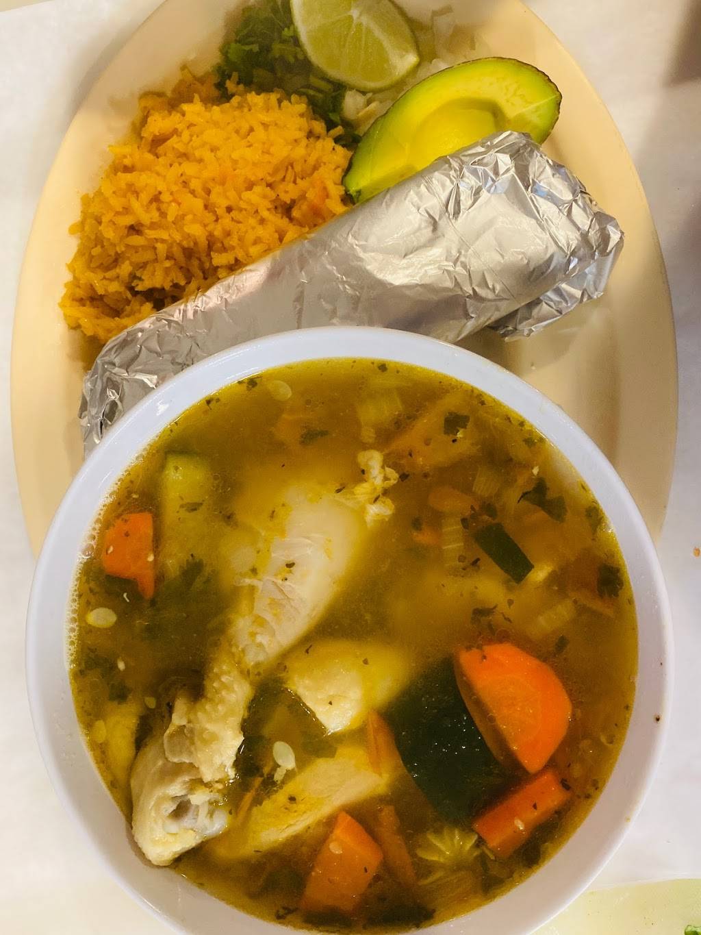 Ochoas outdoor Mexican food | restaurant | 406 SW Oak St, Hillsboro, OR 97123, USA | 9717329575 OR +1 971-732-9575