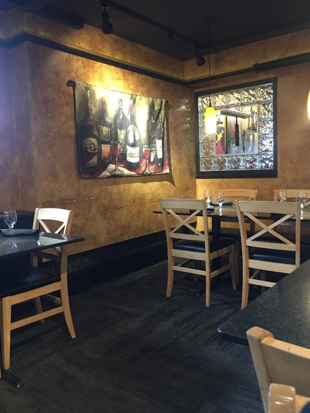 The Pubhouse | restaurant | 1020 W 12th Ave, Anchorage, AK 99501, USA | 9072228787 OR +1 907-222-8787