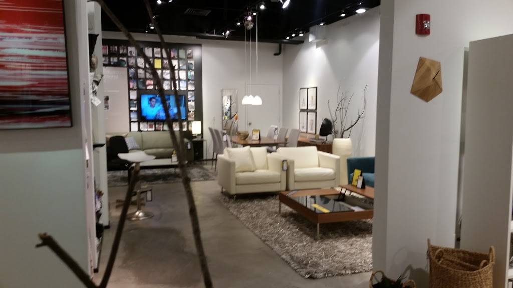 MarketFair | shopping mall | 3535 US-1, Princeton, NJ 08540, USA | 6094527777 OR +1 609-452-7777