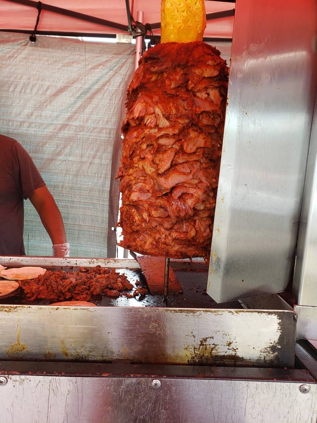 Taqueria La Quebrada | restaurant | 10404 15th Ave SW, Seattle, WA 98146, USA | 2062500973 OR +1 206-250-0973