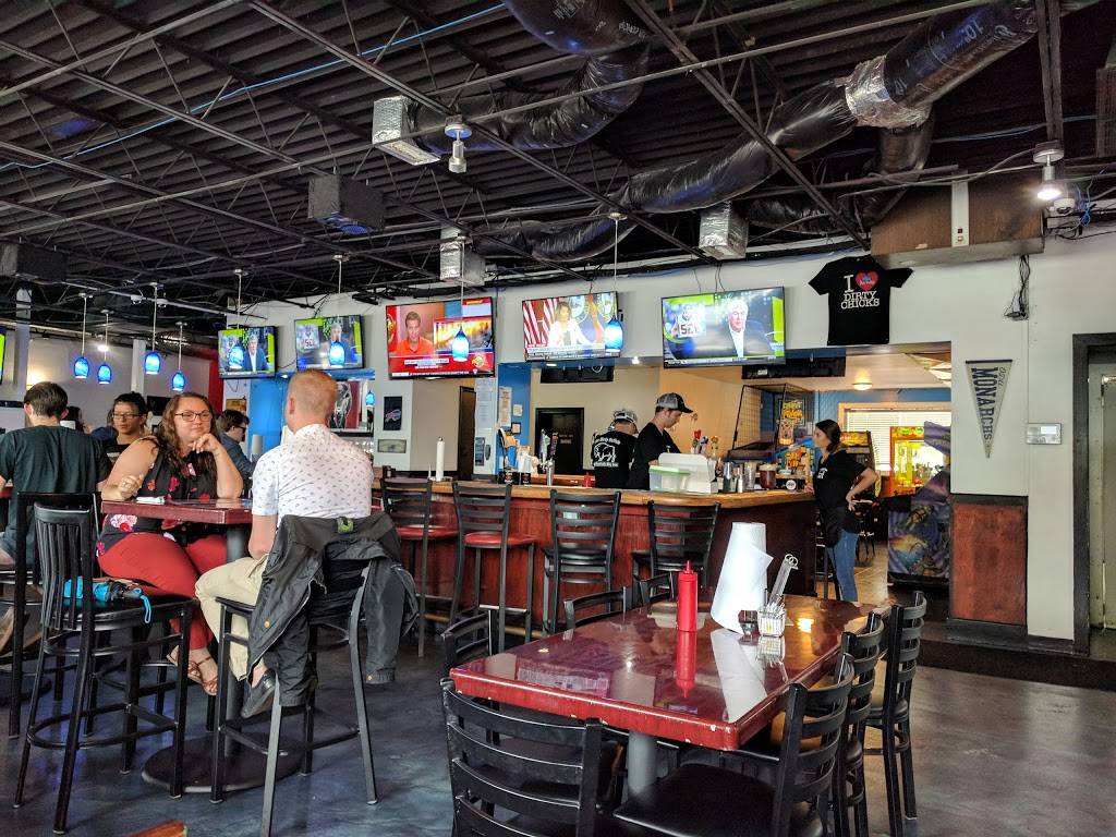 The Dirty Buffalo - Colley Ave | restaurant | 4012 Colley Ave, Norfolk, VA 23508, USA | 7572267851 OR +1 757-226-7851