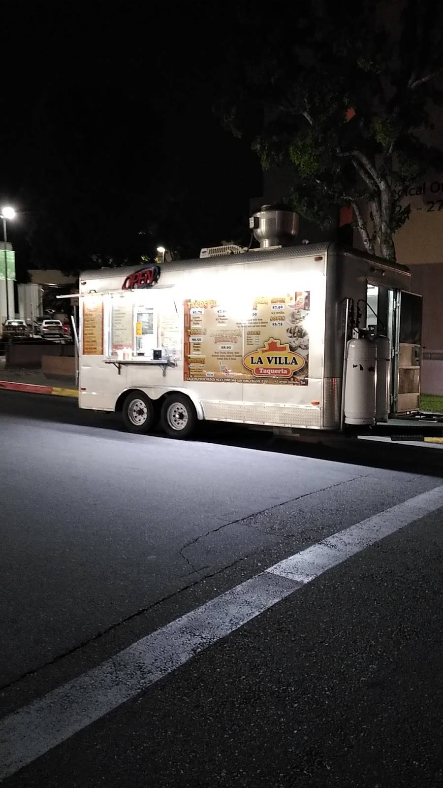 la villa taqueria moblie | restaurant | 3652-3710 San Dimas St, Bakersfield, CA 93301, USA | 6614281686 OR +1 661-428-1686