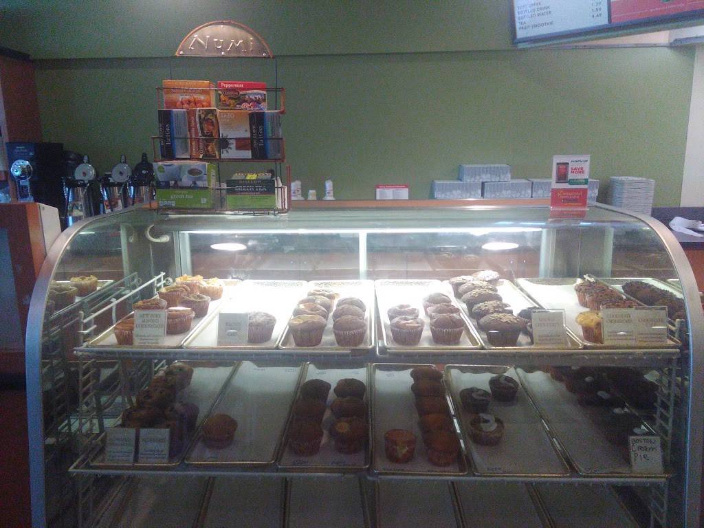 Big Apple Bagels | bakery | 26250 Crocker Blvd, Harrison Charter Township, MI 48045, USA | 5867833350 OR +1 586-783-3350