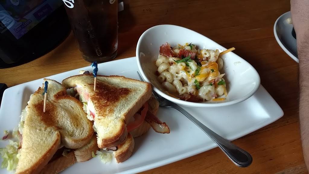 Applebees Grill + Bar | restaurant | 3254 Inner Perimeter Rd, Valdosta, GA 31605, USA | 2292570003 OR +1 229-257-0003