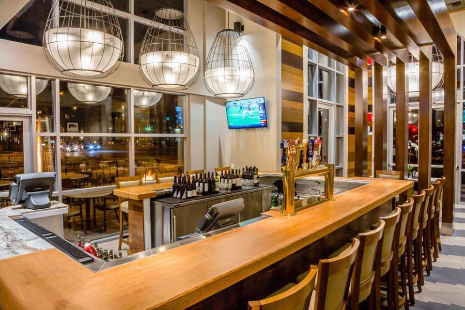 Zovs Irvine | restaurant | 3915 Portola Pkwy, Irvine, CA 92602, USA | 7147349687 OR +1 714-734-9687