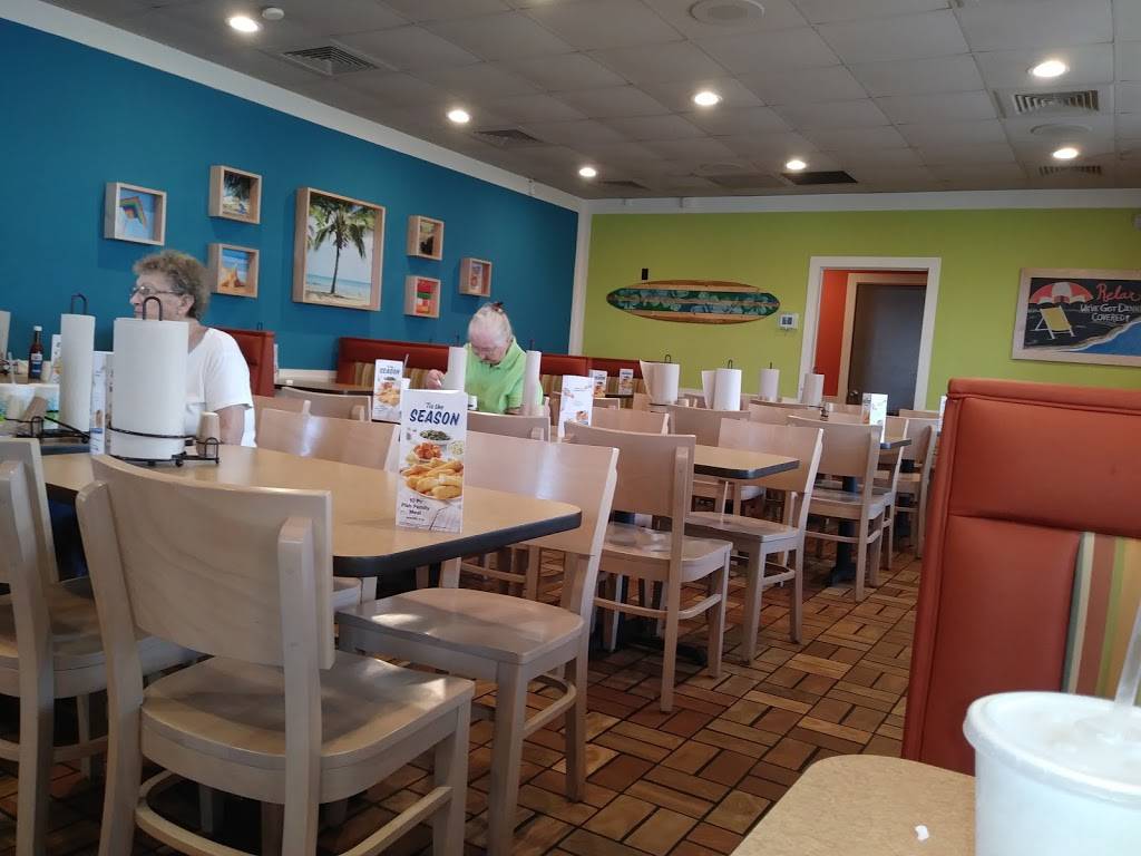 Captain Ds | restaurant | 1101 N 14th St, Leesburg, FL 34748, USA | 3527872049 OR +1 352-787-2049