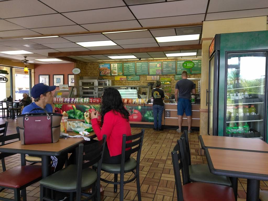 Subway | restaurant | 8542 SW 8th St, Miami, FL 33144, USA | 3052671178 OR +1 305-267-1178