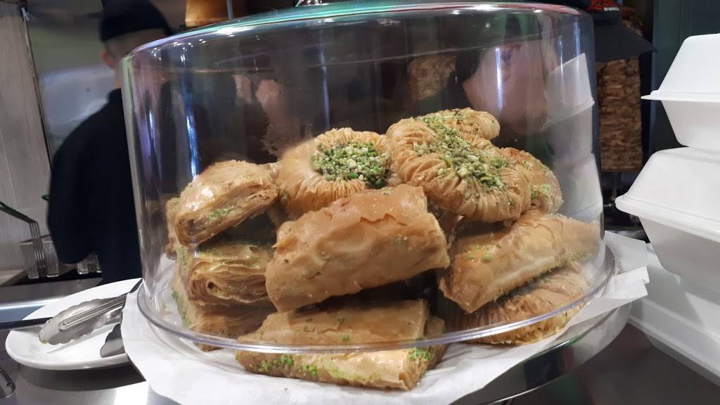 Lazeez Shawarma | restaurant | 2427 Trafalgar Rd, Oakville, ON L6H 6K7, Canada | 9052573333 OR +1 905-257-3333