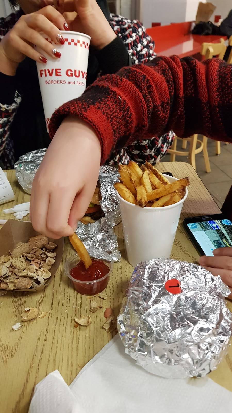 Five Guys | meal takeaway | 8731 Santa Monica Blvd, West Hollywood, CA 90069, USA | 3102891175 OR +1 310-289-1175