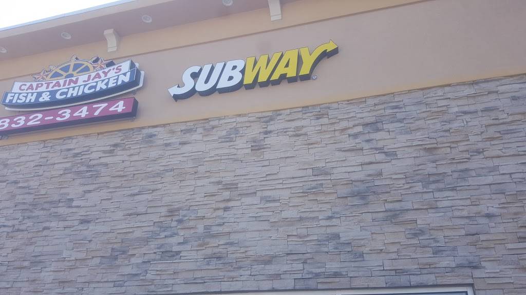 Subway | restaurant | 500 E Warren Ave, Detroit, MI 48201, USA | 3138324410 OR +1 313-832-4410