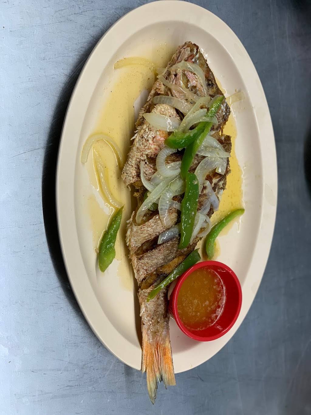 Cancun Seafood & Oyster Bar | restaurant | 17020 Beaver Springs Dr suite 1, Houston, TX 77090, USA | 8326025444 OR +1 832-602-5444