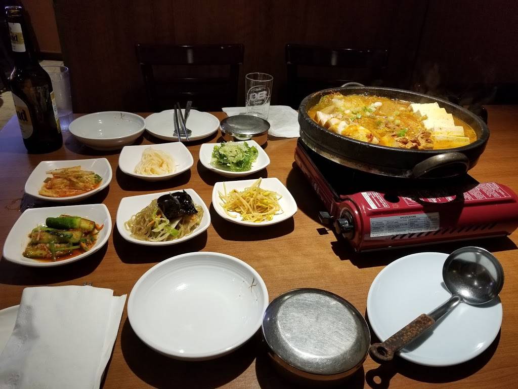 Big House | restaurant | 1177 S Elmhurst Rd, Des Plaines, IL 60016, USA | 8479815220 OR +1 847-981-5220