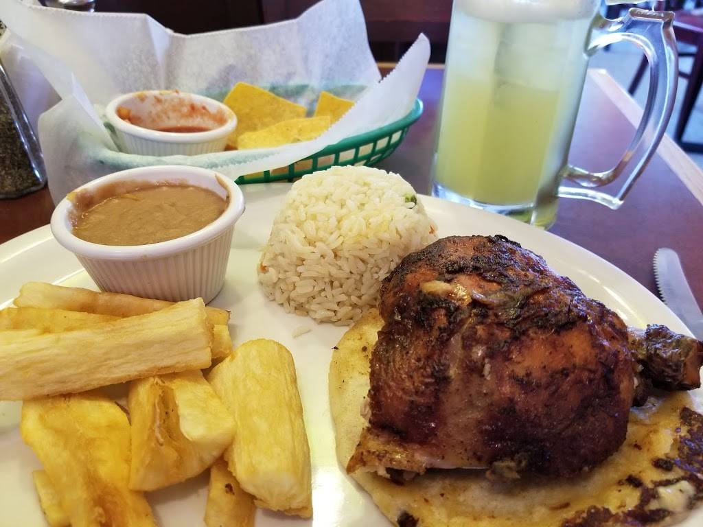 El Pollo Ranchero Inc | restaurant | 6324 Richmond Hwy, Alexandria, VA 22306, USA | 7037212000 OR +1 703-721-2000