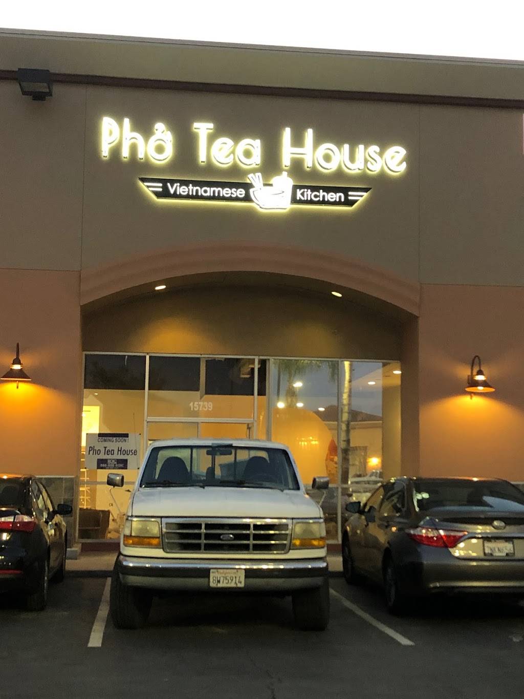 Pho Tea House | restaurant | 15739 Downey Ave, Paramount, CA 90723, USA | 7148396000 OR +1 714-839-6000