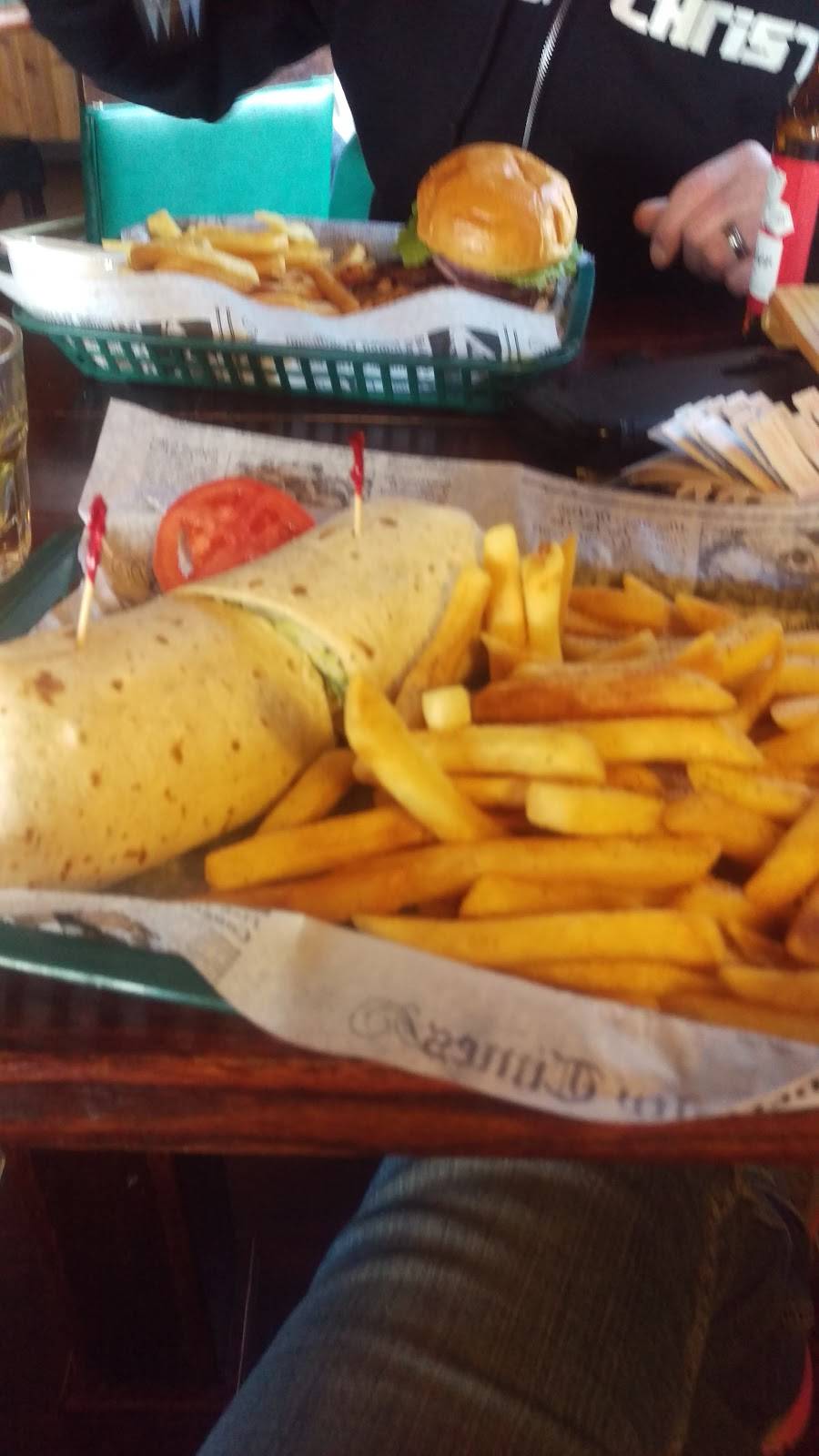 Island Lake Inn | restaurant | 7153 Rice Lake Rd, Duluth, MN 55803, USA | 2187215000 OR +1 218-721-5000