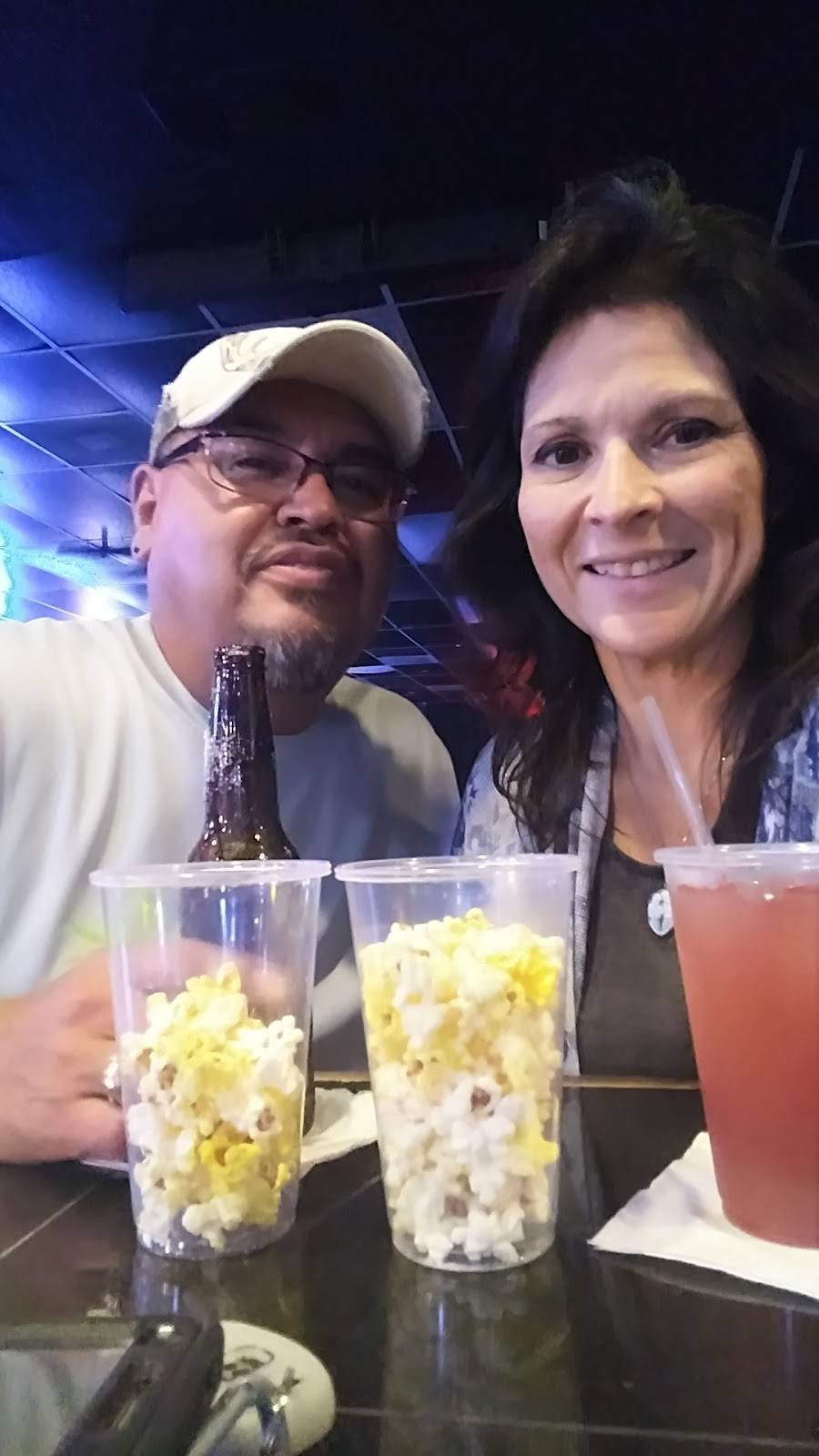 Garage Bar & Grill | restaurant | 15013 Northwest Blvd #107, Corpus Christi, TX 78410, USA | 3613878212 OR +1 361-387-8212