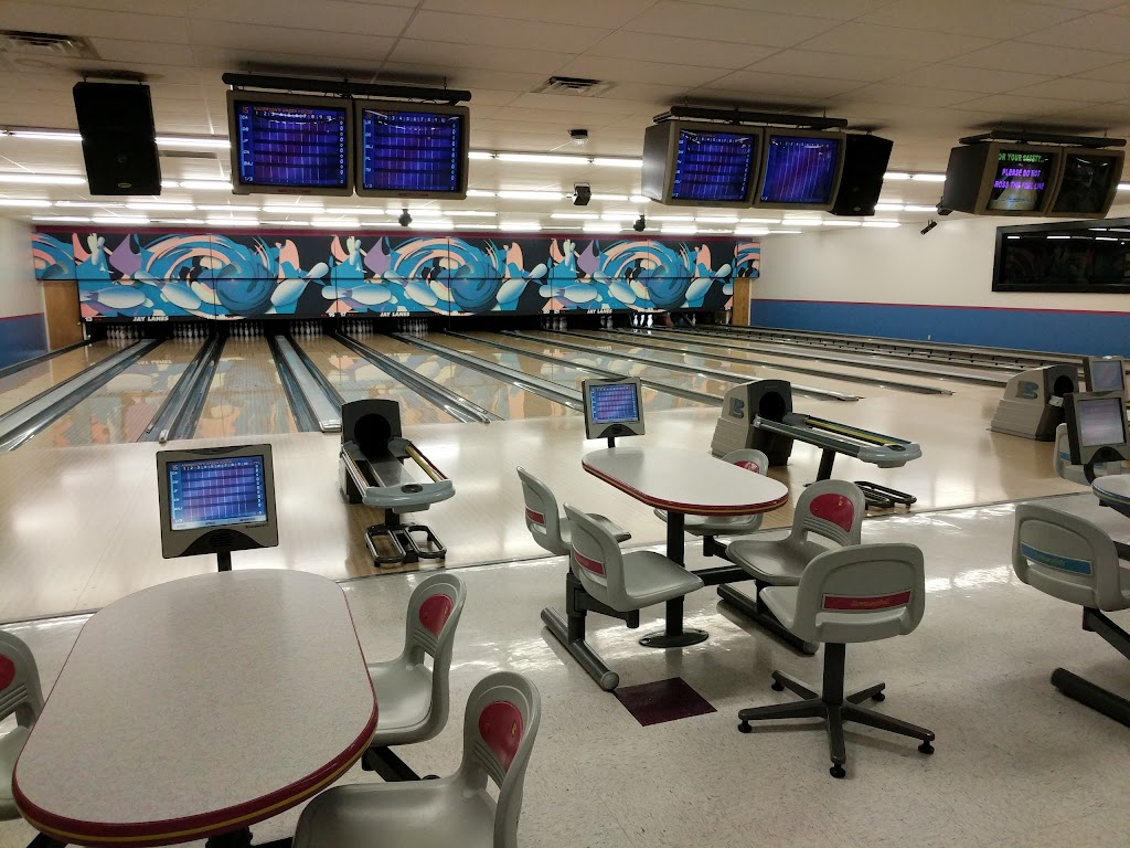 Jay Lanes | restaurant | 1428 Benjamin Franklin Hwy, Douglassville, PA 19518, USA | 6103232434 OR +1 610-323-2434