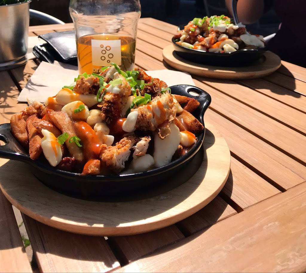 La Cage - Brasserie sportive | restaurant | 2650 Chemin de Chambly, Longueuil, QC J4L 1M5, Canada | 4506772243 OR +1 450-677-2243