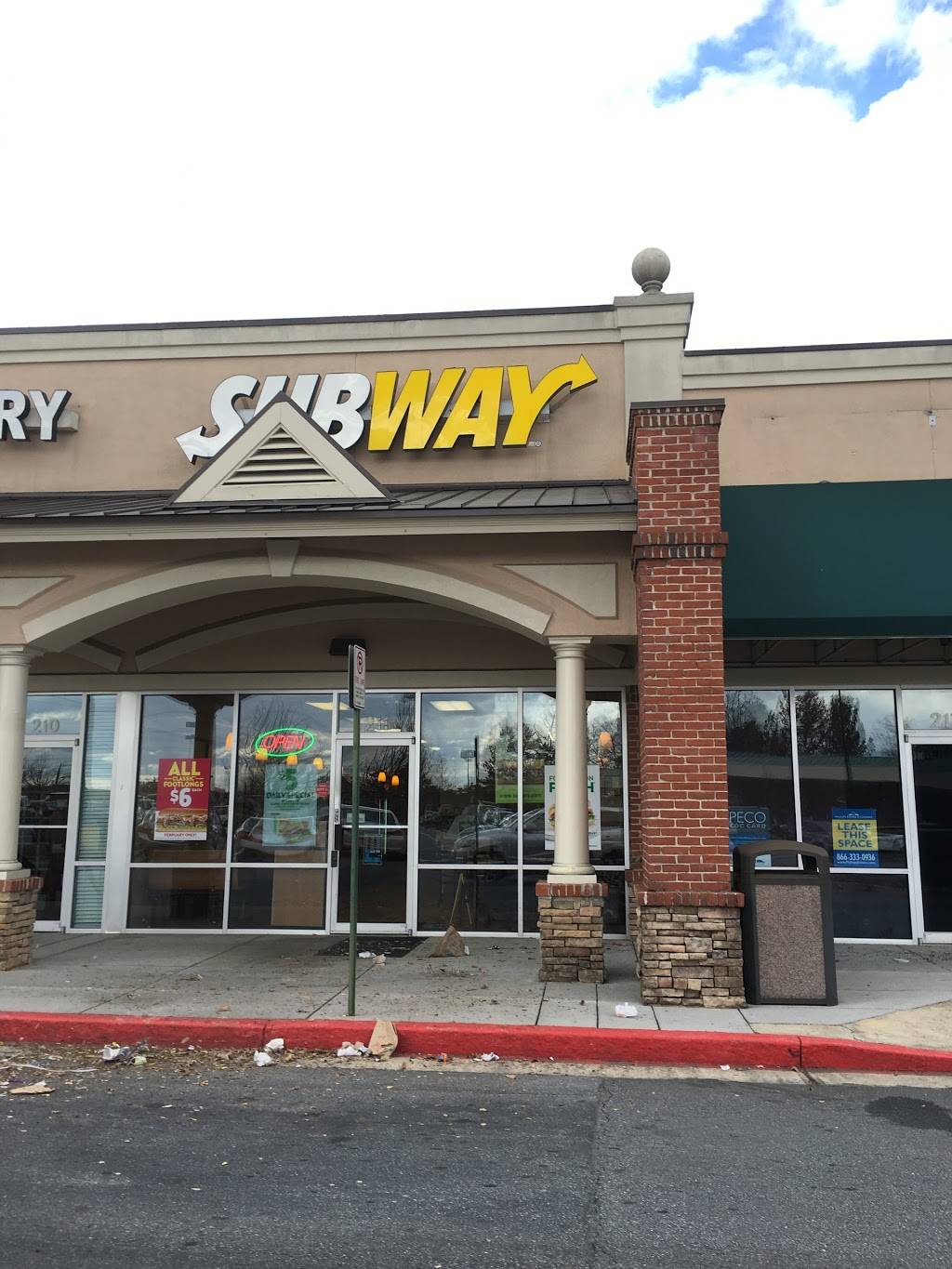 Subway | restaurant | 1690 Powder Springs Rd SW, Marietta, GA 30064, USA | 7704259933 OR +1 770-425-9933
