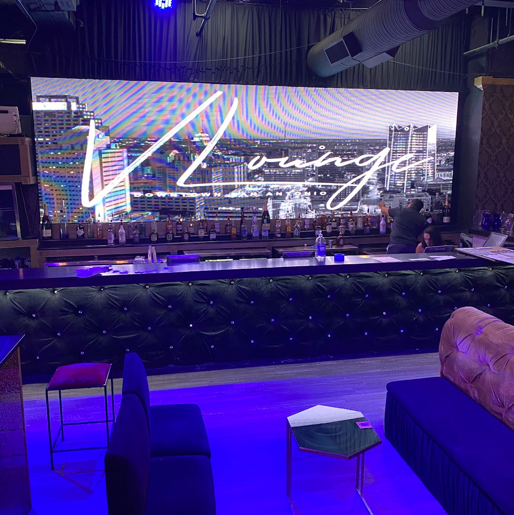 V Lounge | night club | 107 E Martin St, San Antonio, TX 78205, USA | 2107104190 OR +1 210-710-4190