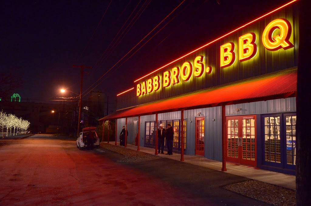 Babb Brothers BBQ & Blues | restaurant | 3015 Gulden Ln #105, Dallas, TX 75212, USA | 2147452224 OR +1 214-745-2224