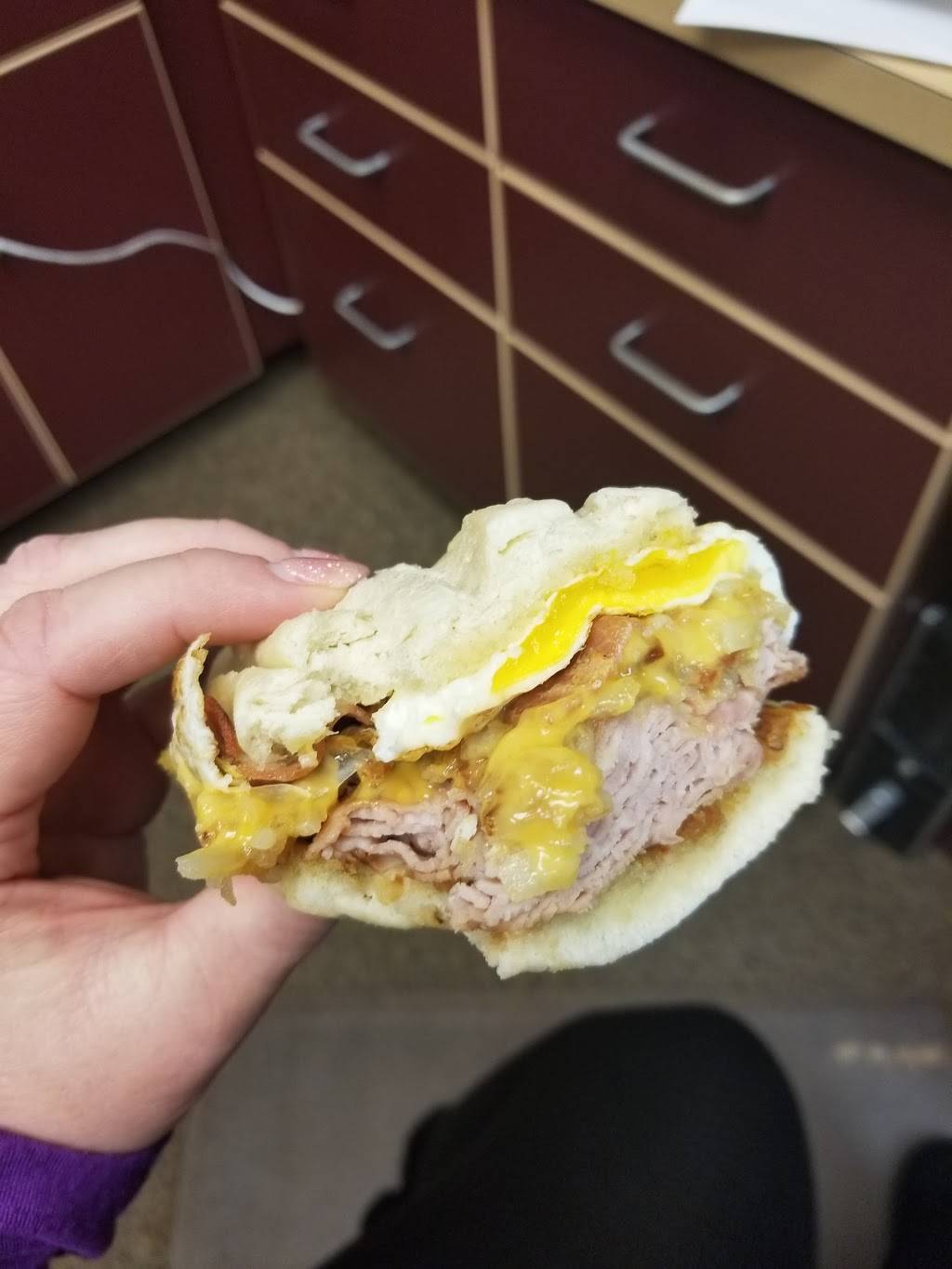 Big Daves Deli | bakery | 1225 W Oak St, Zionsville, IN 46077, USA | 3178734255 OR +1 317-873-4255