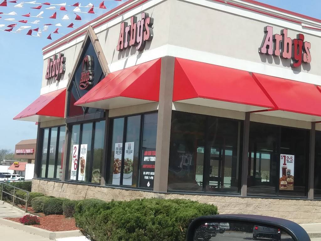 Arbys | restaurant | 501 W California St, Gainesville, TX 76240, USA | 9406686942 OR +1 940-668-6942