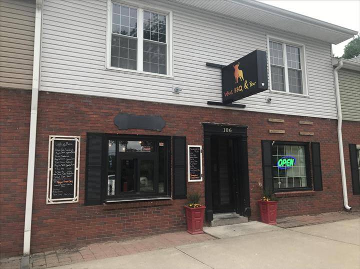 What BBQ & Bar | restaurant | 106 S Cody Rd, Le Claire, IA 52753, USA | 5637291136 OR +1 563-729-1136