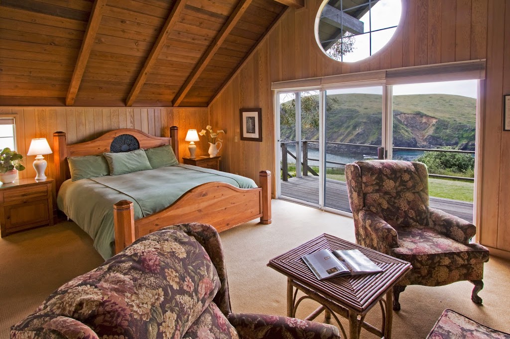 Albion River Inn | restaurant | 3790 CA-1, Albion, CA 95410, USA | 7079371919 OR +1 707-937-1919