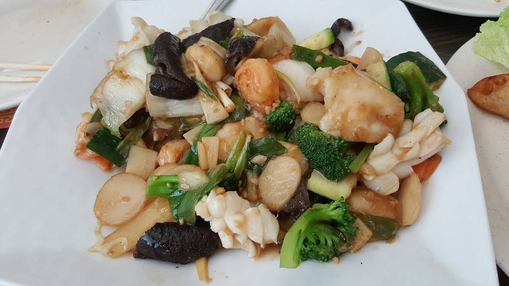 Fu-Lin Chinese Restaurant | restaurant | 9645 Central Ave, Montclair, CA 91763, USA | 9093981088 OR +1 909-398-1088