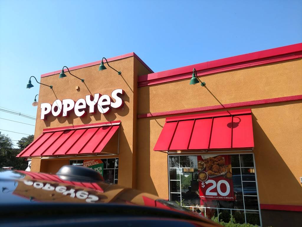 Popeyes Louisiana Kitchen | restaurant | 481 S Broadway, Salem, NH 03079, USA | 6034585564 OR +1 603-458-5564