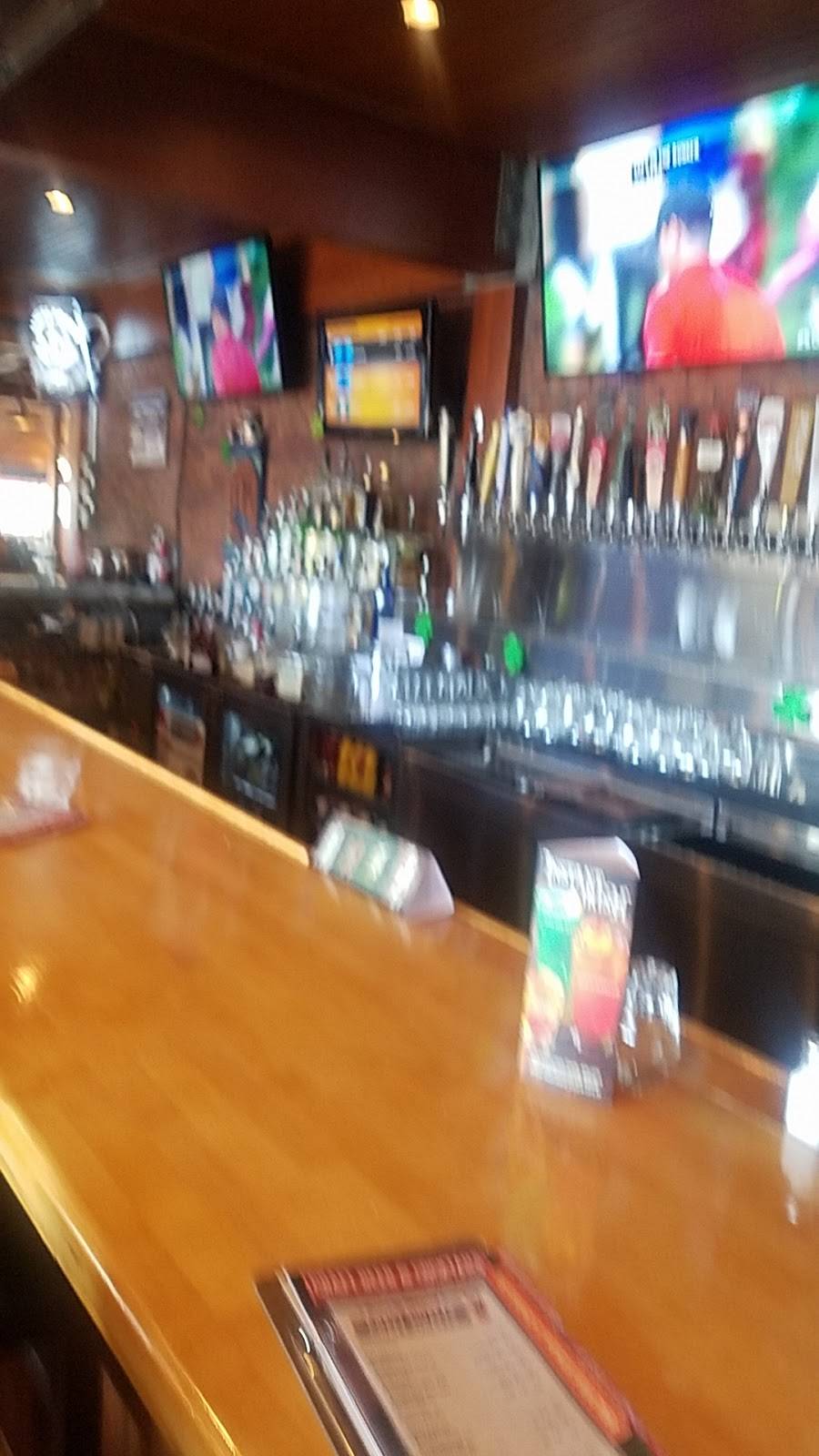 Old Chicago | restaurant | 7115 Commerce Center Dr, Colorado Springs, CO 80919, USA | 7195937678 OR +1 719-593-7678