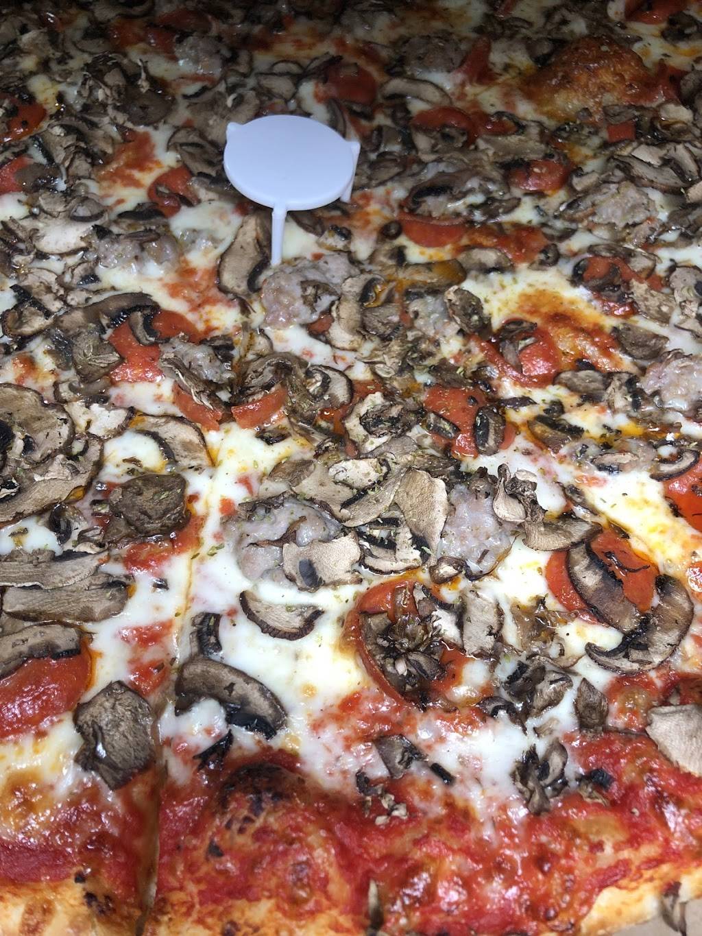 Pizzeria West | restaurant | 20 Stone Pine Rd, Half Moon Bay, CA 94019, USA | 6507269378 OR +1 650-726-9378