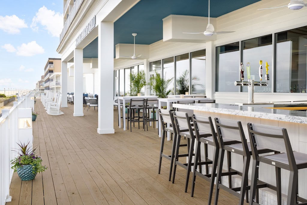 Solstice Oceanfront Bar & Grill | restaurant | 2800 Baltimore Ave, Ocean City, MD 21842, USA | 4102891100 OR +1 410-289-1100