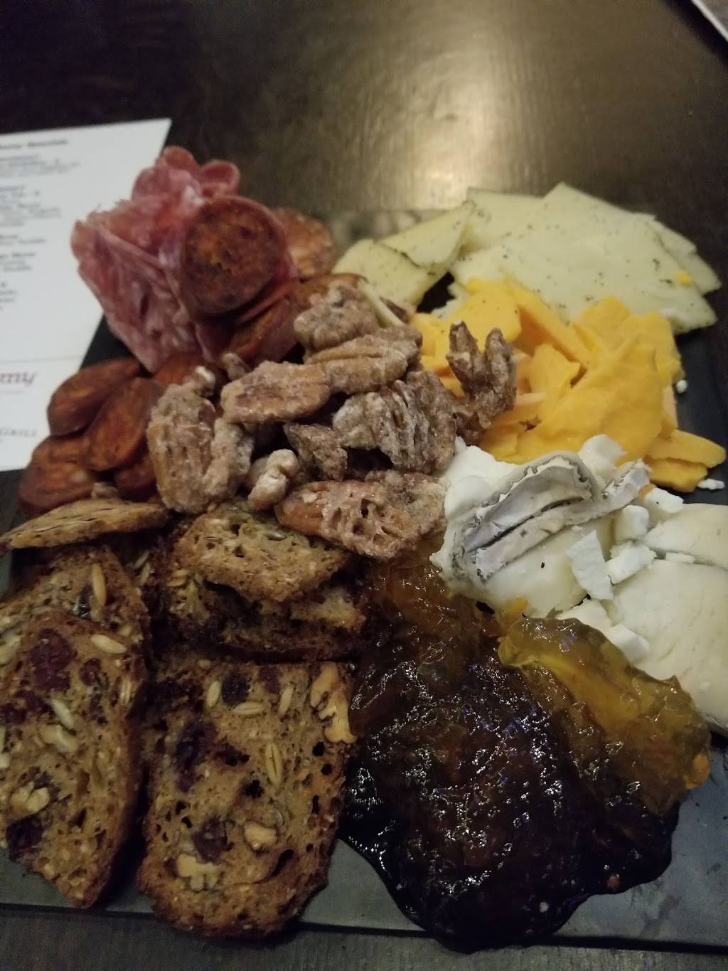 Giovannis Restaurant & Convention Center | restaurant | 610 N Bell School Rd, Rockford, IL 61107, USA | 8153986411 OR +1 815-398-6411