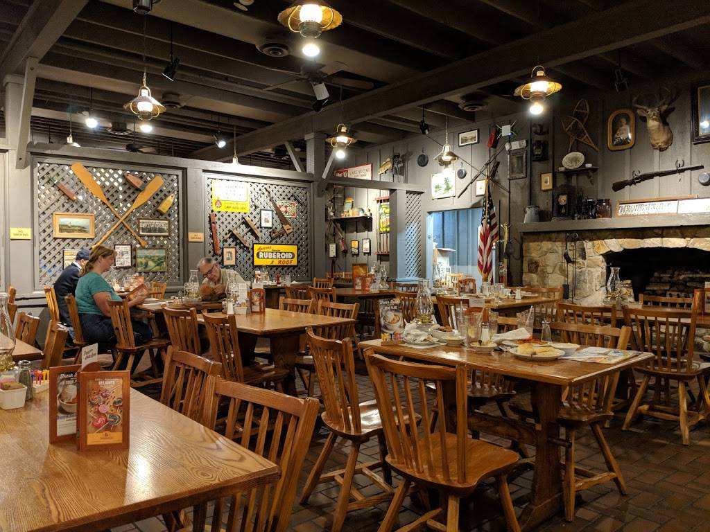 Cracker Barrel Old Country Store | restaurant | 30750 Little Mack Ave, Roseville, MI 48066, USA | 5862935066 OR +1 586-293-5066