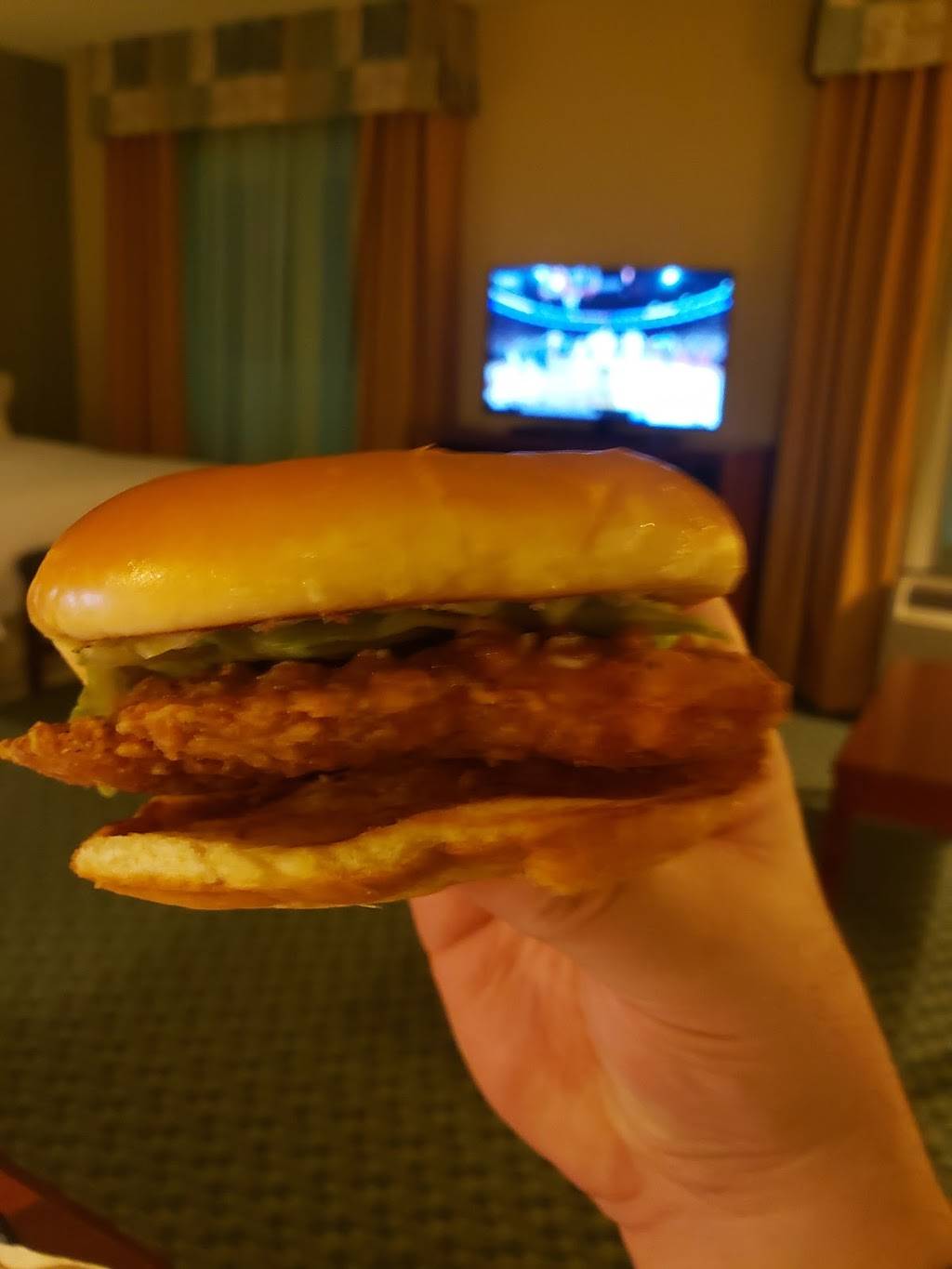 Jack in the Box | restaurant | 7911-A Artcraft Rd A, El Paso, TX 79932, USA | 9155814500 OR +1 915-581-4500