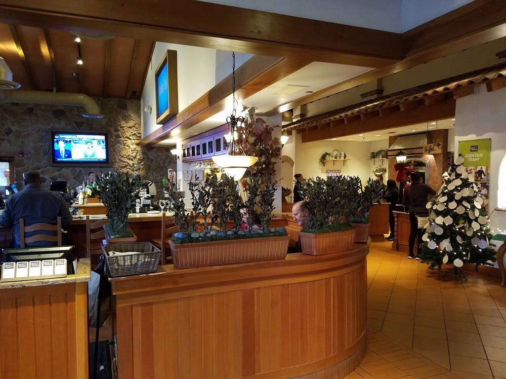 Olive Garden Italian Restaurant | meal takeaway | 1925 E Golf Rd, Schaumburg, IL 60173, USA | 8476199095 OR +1 847-619-9095