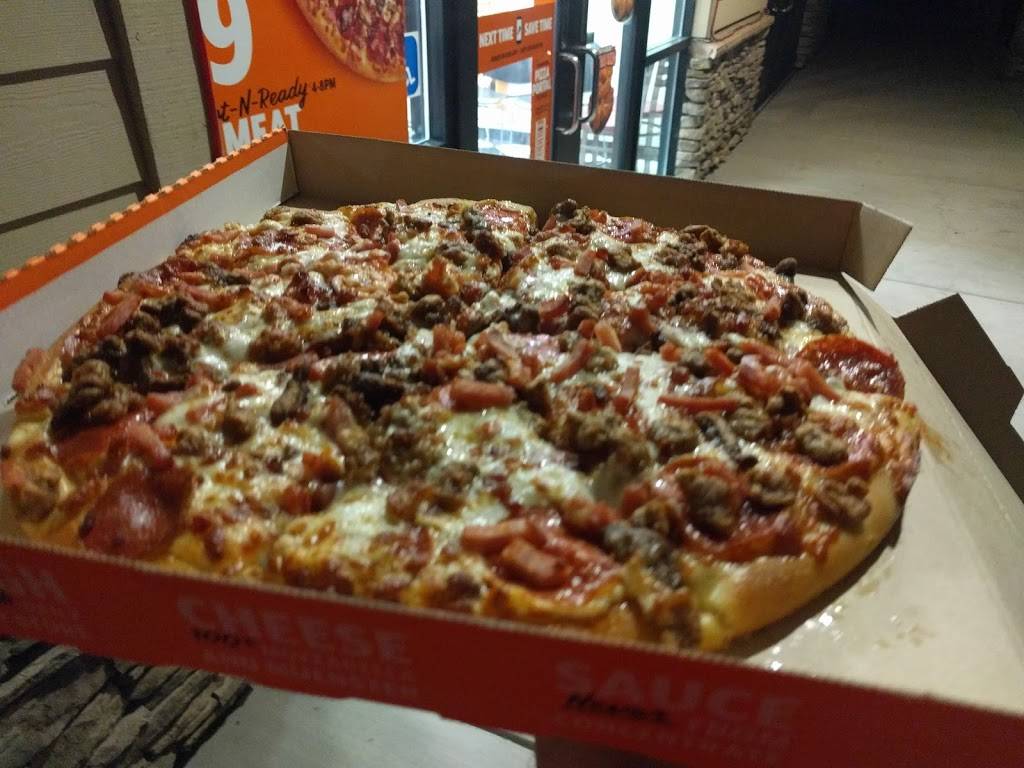 Little Caesars Pizza | meal takeaway | 3283 Bernal Ave, Pleasanton, CA 94566, USA | 9254621700 OR +1 925-462-1700