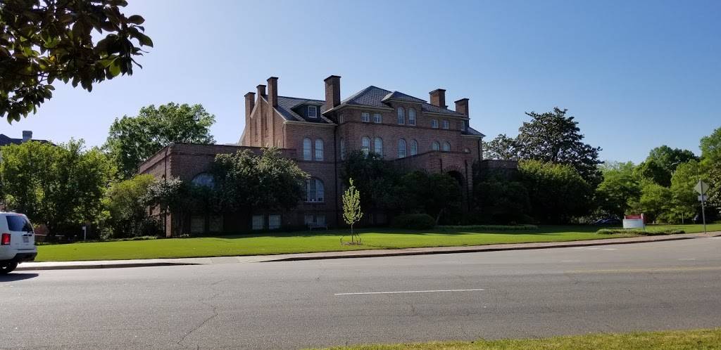 North Carolina State University Club | restaurant | 4200 Hillsborough St, Raleigh, NC 27606, USA | 9198280308 OR +1 919-828-0308