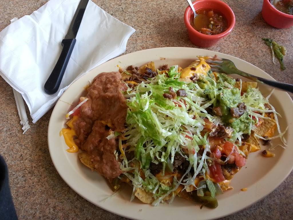 Tacos Salsas Y Carnitas | restaurant | 1615, 1021 W Hillcrest Dr # A, DeKalb, IL 60115, USA | 8157876898 OR +1 815-787-6898