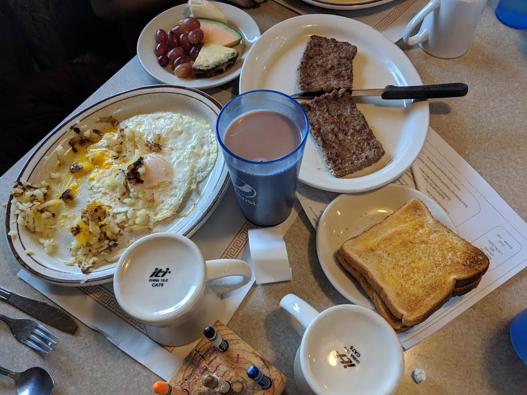 Andreas Family Restaurant | restaurant | 5921 S Packard Ave, Cudahy, WI 53110, USA | 4144832202 OR +1 414-483-2202