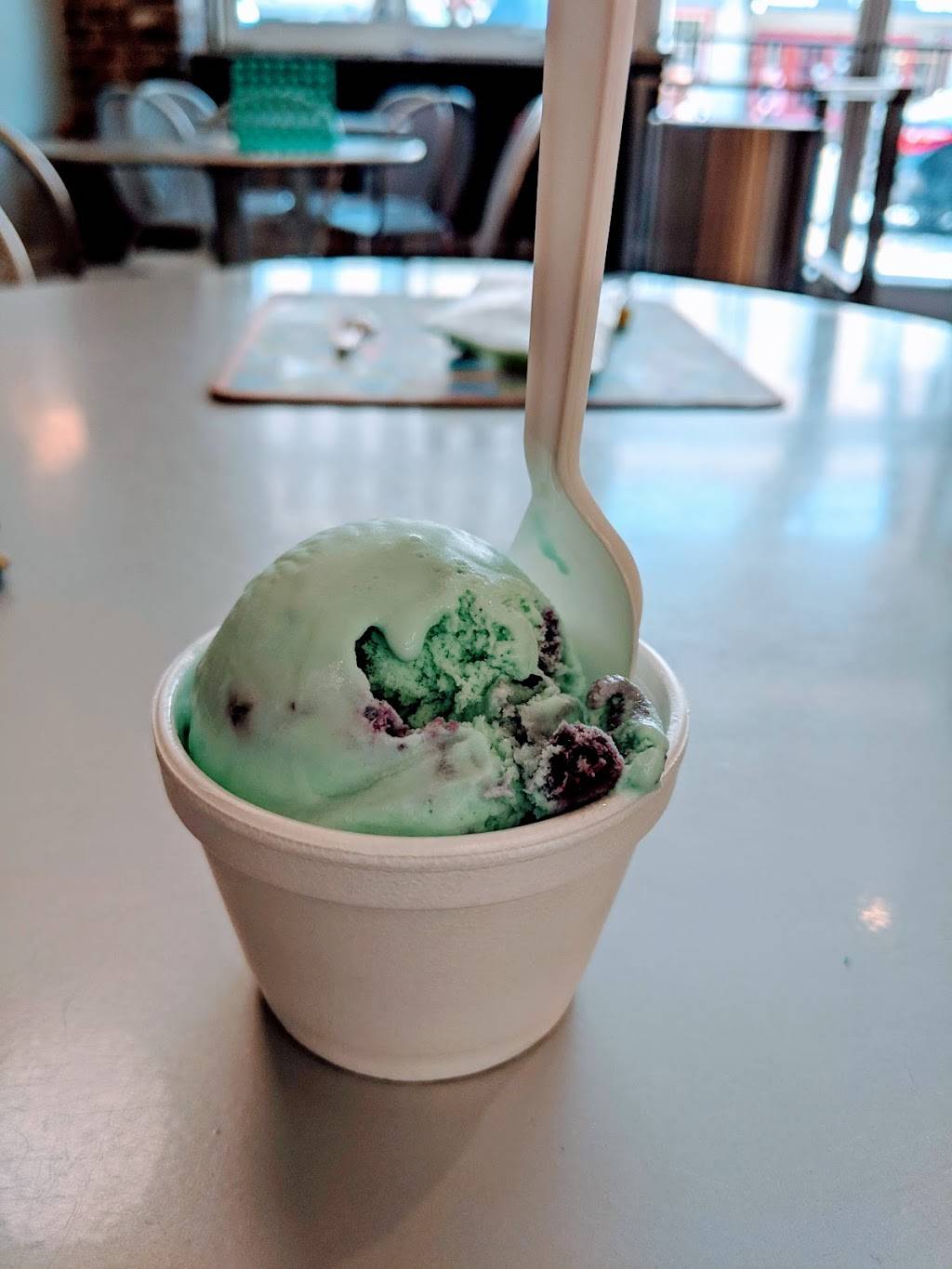 Smittys Homemade Ice Cream | restaurant | 107 E Front St, Burlington, NC 27215, USA | 3365246998 OR +1 336-524-6998