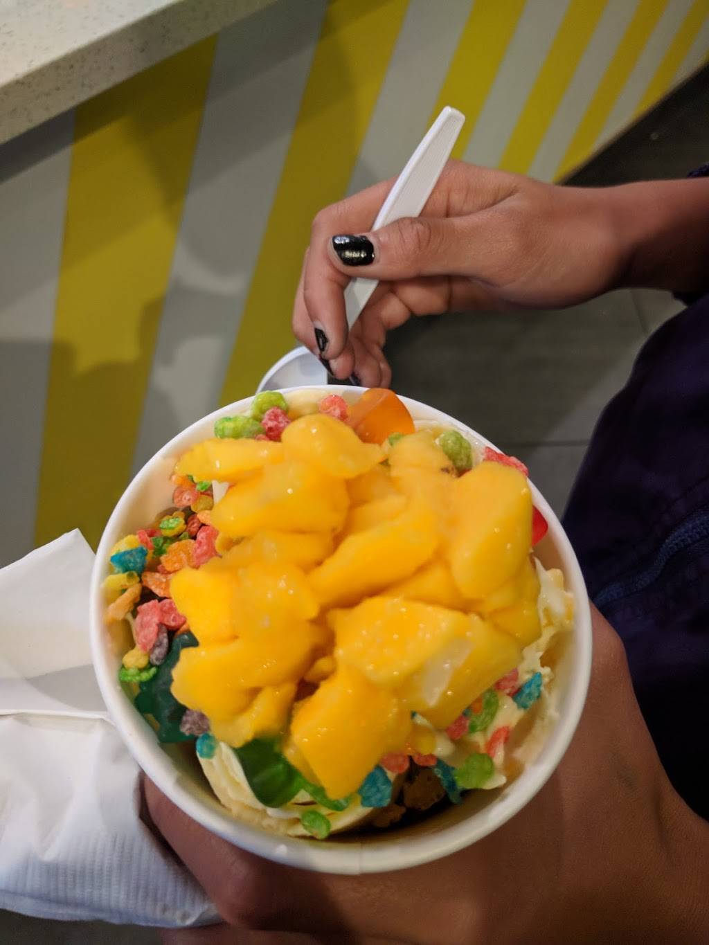 Choppa Ice Cream | restaurant | 7060 Hollister Ave, Goleta, CA 93117, USA | 8058455229 OR +1 805-845-5229