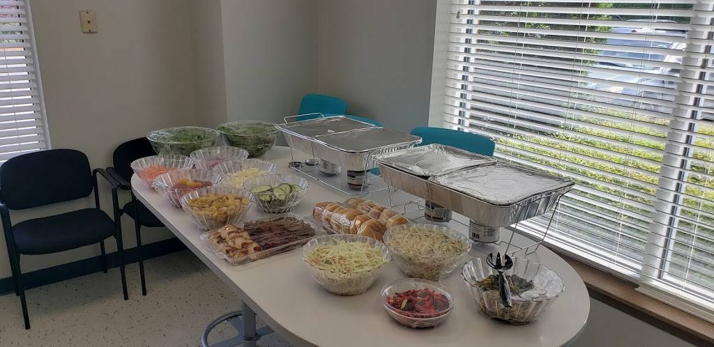 Zz BBQ | restaurant | 861 Town Centre Blvd, Clayton, NC 27520, USA | 9842180475 OR +1 984-218-0475